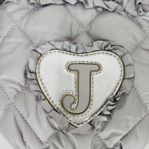 Juicy Couture Gray Nylon Quilted Swing Bag/Crossbody Bag Y2K YSRU1092 Silver NWT - Picture 16 of 16